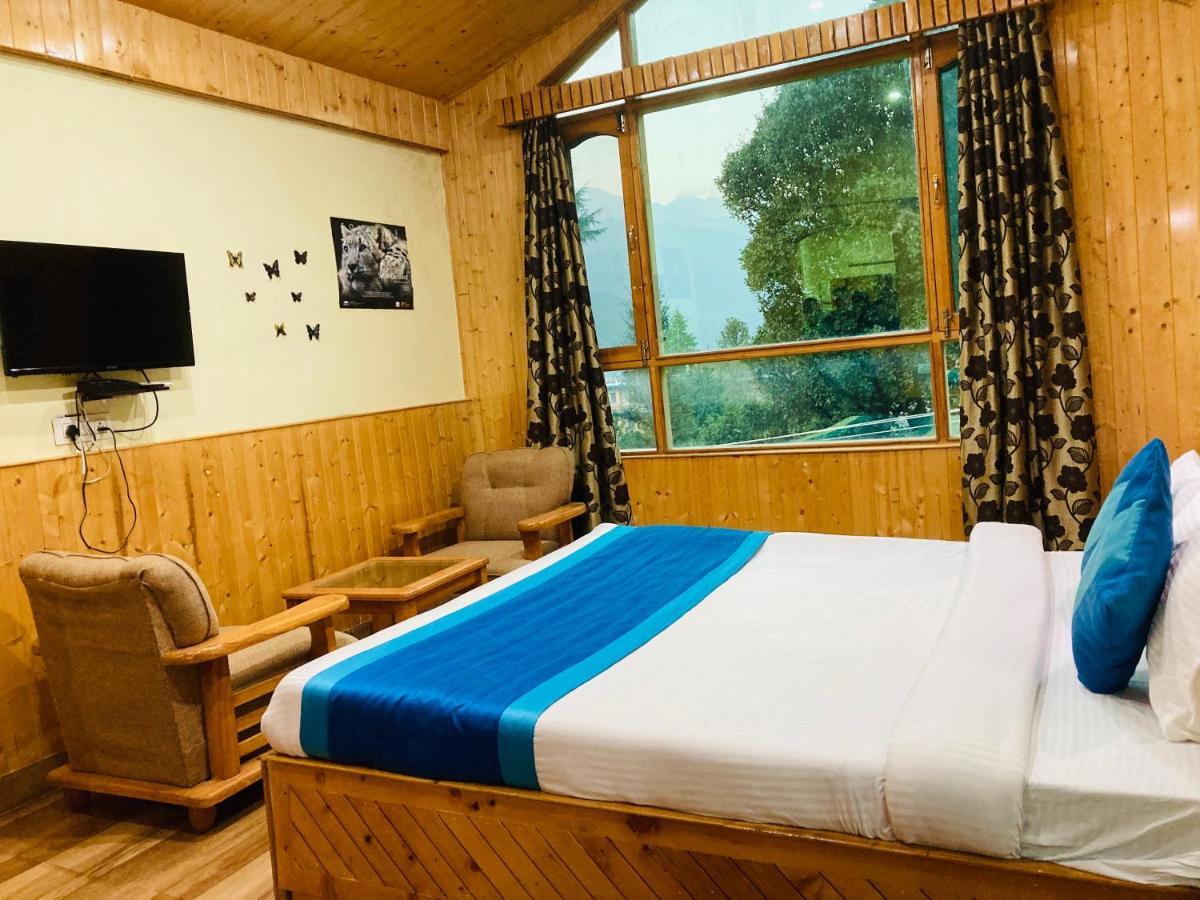 Woods Villa- A Luxury Mountains View Cottages Manāli Eksteriør bilde